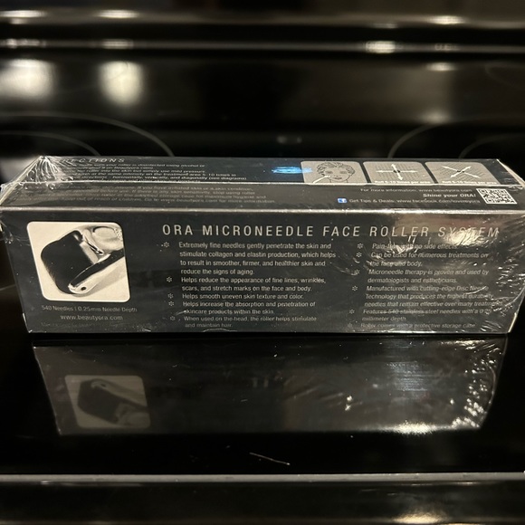 ORA Microneedle Derma Roller System 0.25mm - Picture 2 of 4